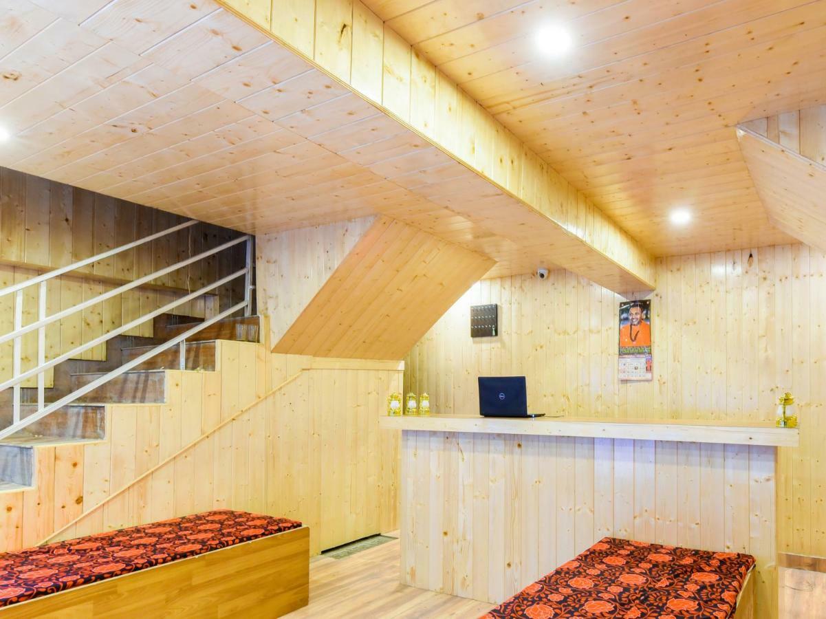 Oyo 46485 Hotel Vijayant Manāli Kültér fotó